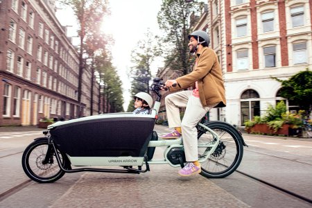 new-urban-arrow-familynext-cargo-bike-1.jpg