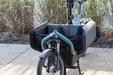 riese-muller-carrie-front-loading-cargo-bike-1024x682.jpg